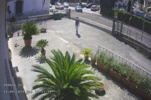 Eugenio torna da scuola