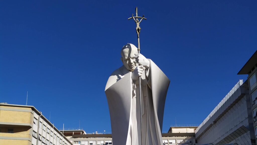 primo piano San Giovanni Paolo II al Gemelli