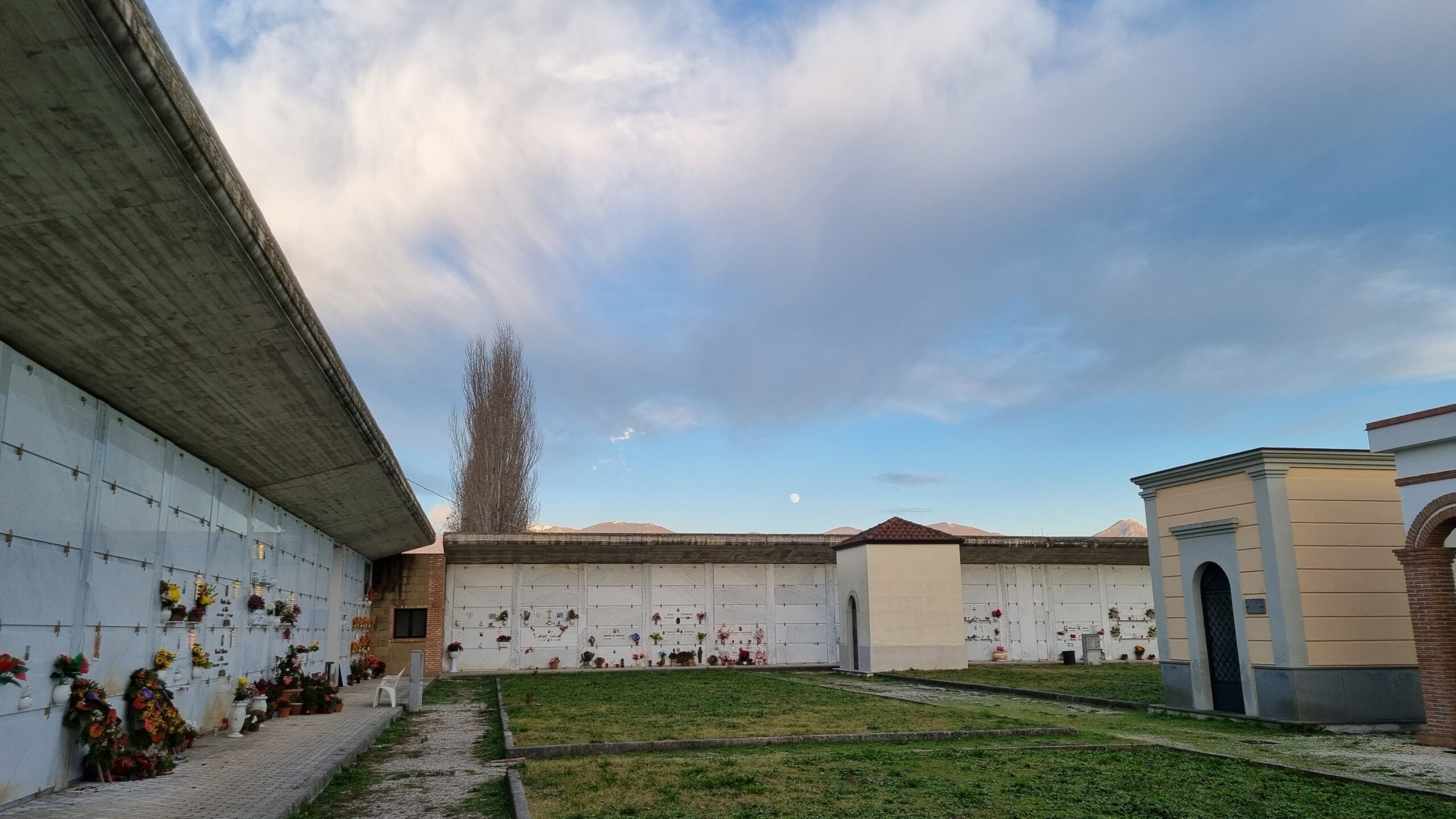 cielo dipinto a casetta di Eugenio