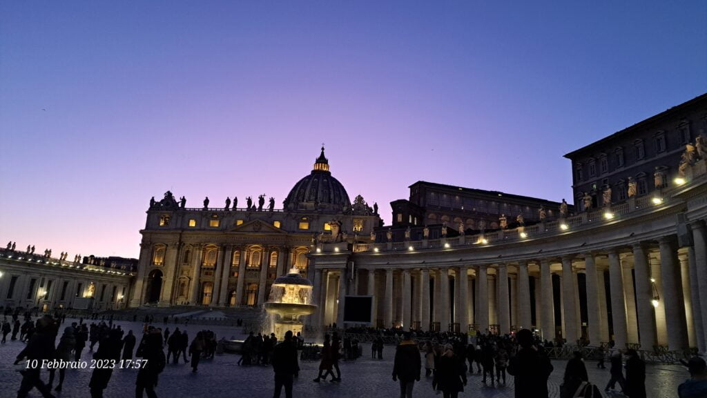 il dono,ospedale pediatrico bambino gesù,Fiorello,san pietro,emozioni,campane,Vatican News,Rosario Fiorello,ospedale pediatrico bambino gesù gianicolo,ospedale pediatrico bambino gesù roma,cannone del Gianicolo,Alessandro Gisotti,Benedetta Capelli,McDonald&#039;s Roma