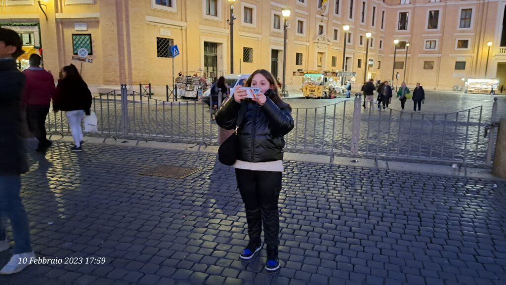 il dono,ospedale pediatrico bambino gesù,Fiorello,san pietro,emozioni,campane,Vatican News,Rosario Fiorello,ospedale pediatrico bambino gesù gianicolo,ospedale pediatrico bambino gesù roma,cannone del Gianicolo,Alessandro Gisotti,Benedetta Capelli,McDonald&#039;s Roma