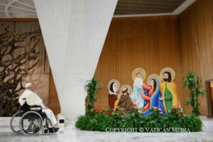 Papa Francesco e il presepe in Aula Paolo VI