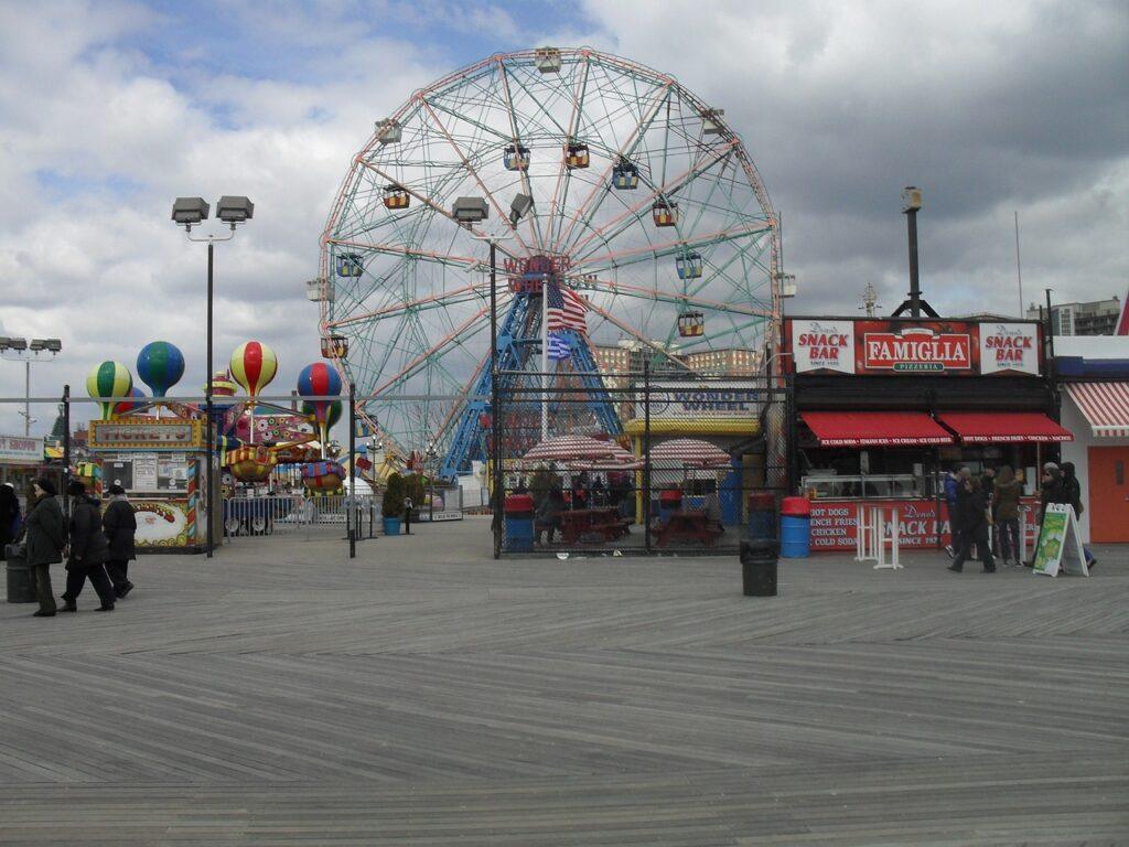 quattro amiche al luna park