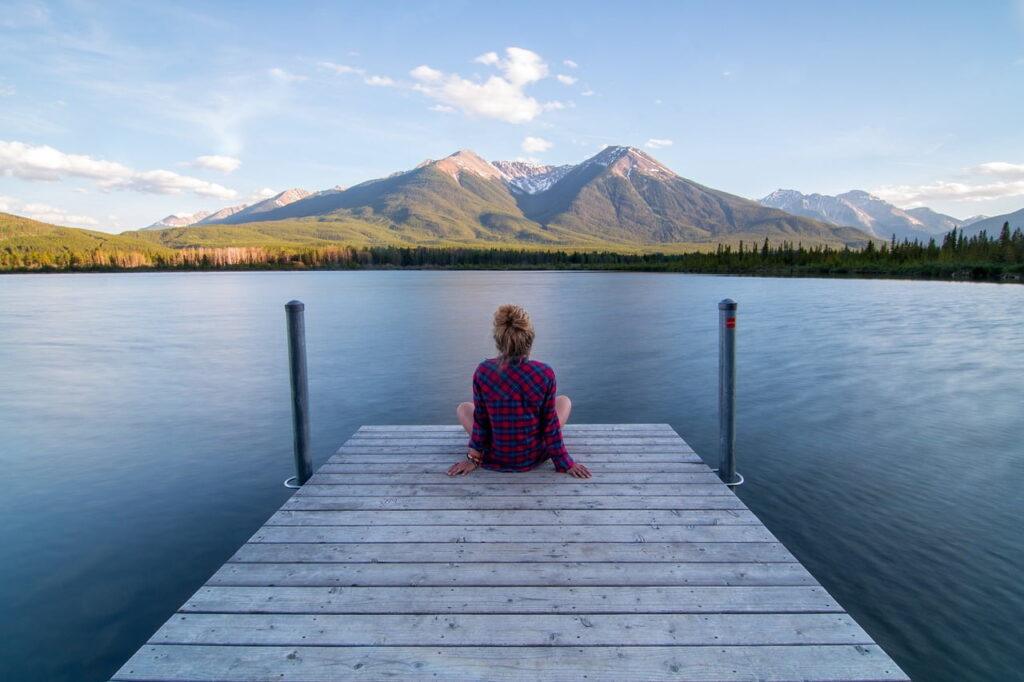 jetty, woman, sitting, calma, relax, quiete