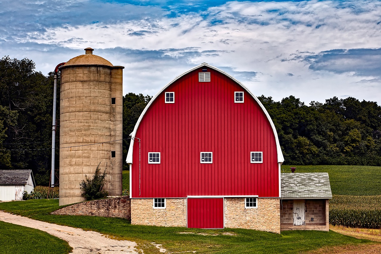 wisconsin, red barn, silo, silos