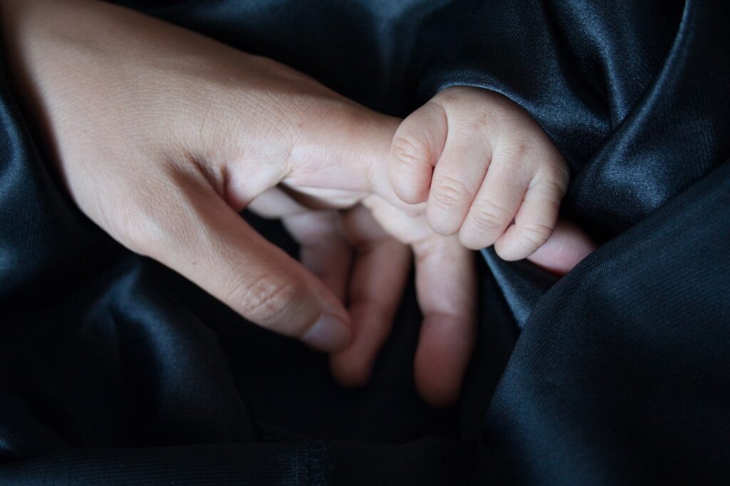 touch, happy mothers day, holding hands