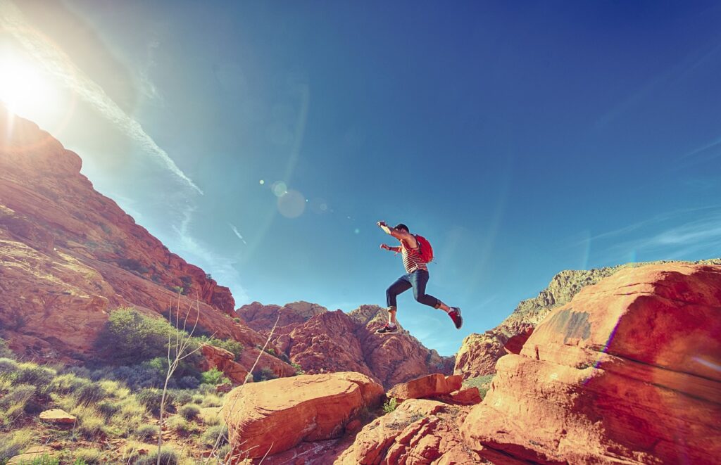 man, jumping, mountains, saltare fra le rocce