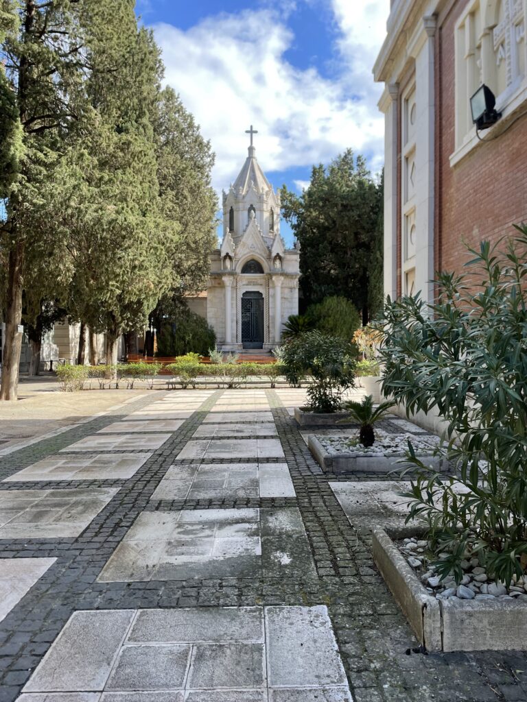 Preghierina del 6 ottobre 2024,weekend fatto di amore,cimitero di foggia,le strade della mia città