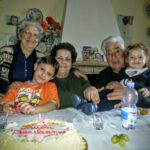 Eugenio, Francesca, nonna Rosaria, nonna Antonietta e nonno Pasquale